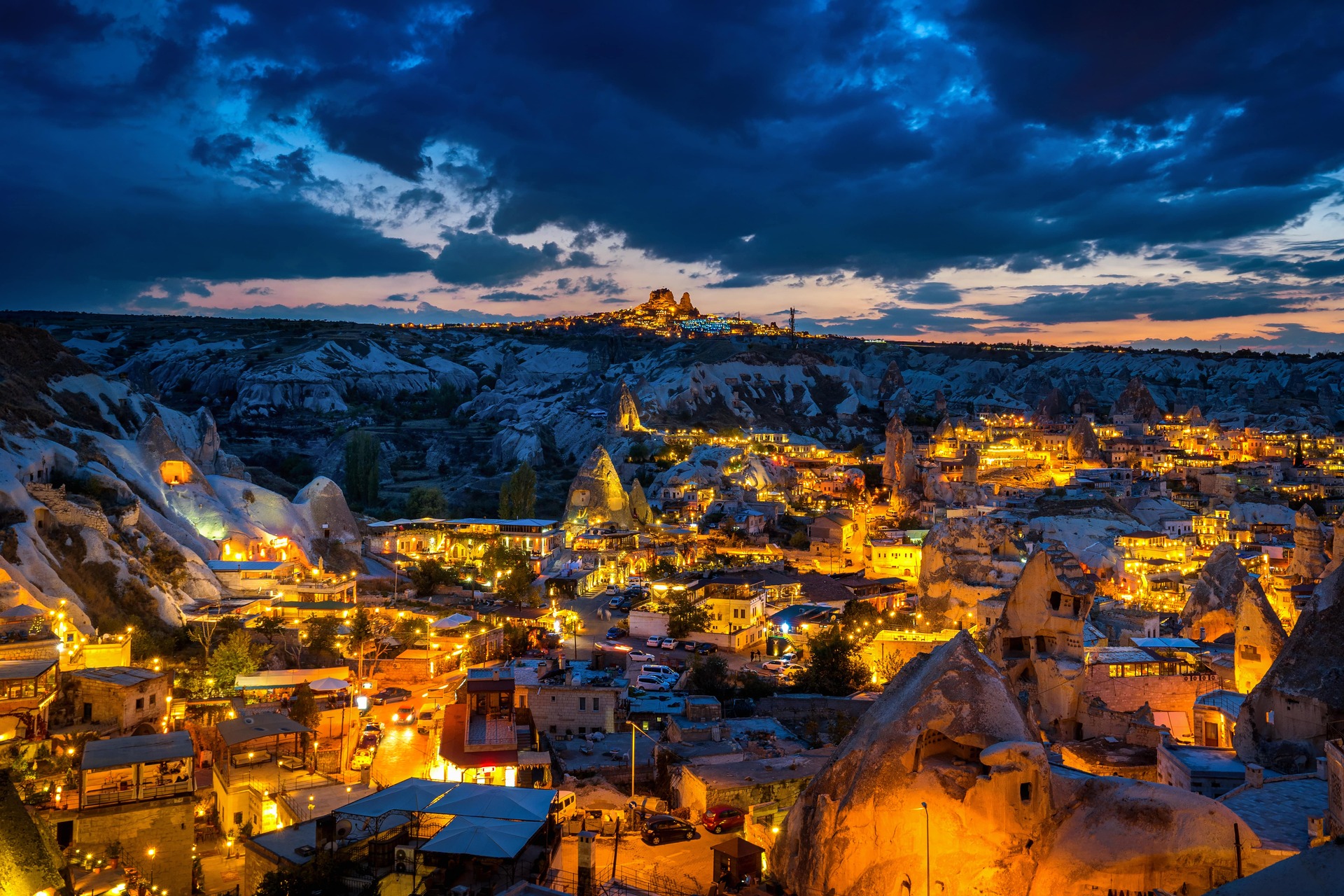 Kapadokyada Gece
